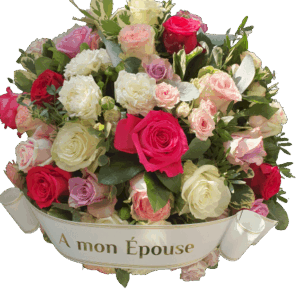 Panier de roses variées - 45 cm